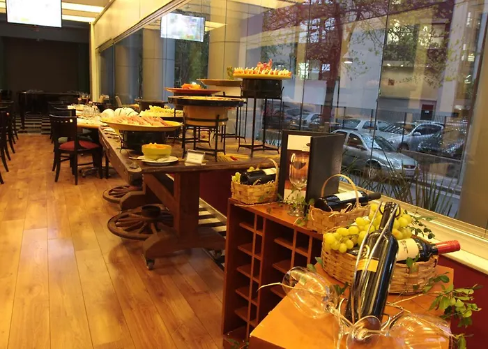 Estanplaza International