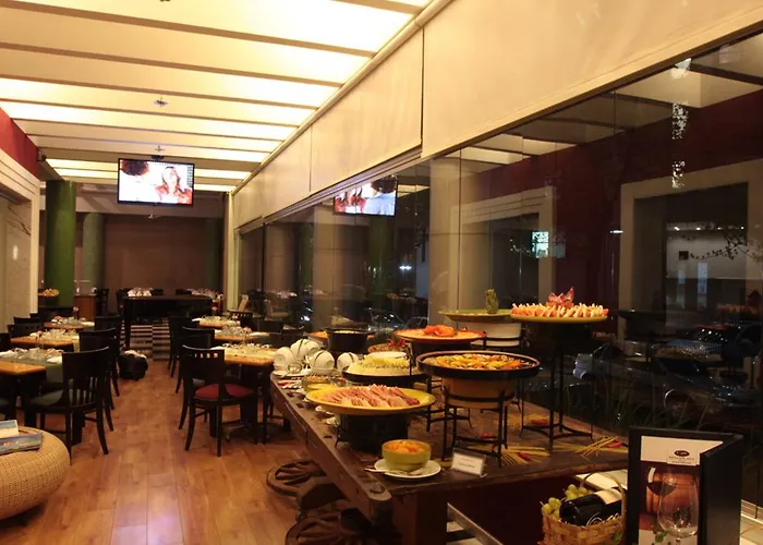 Estanplaza International